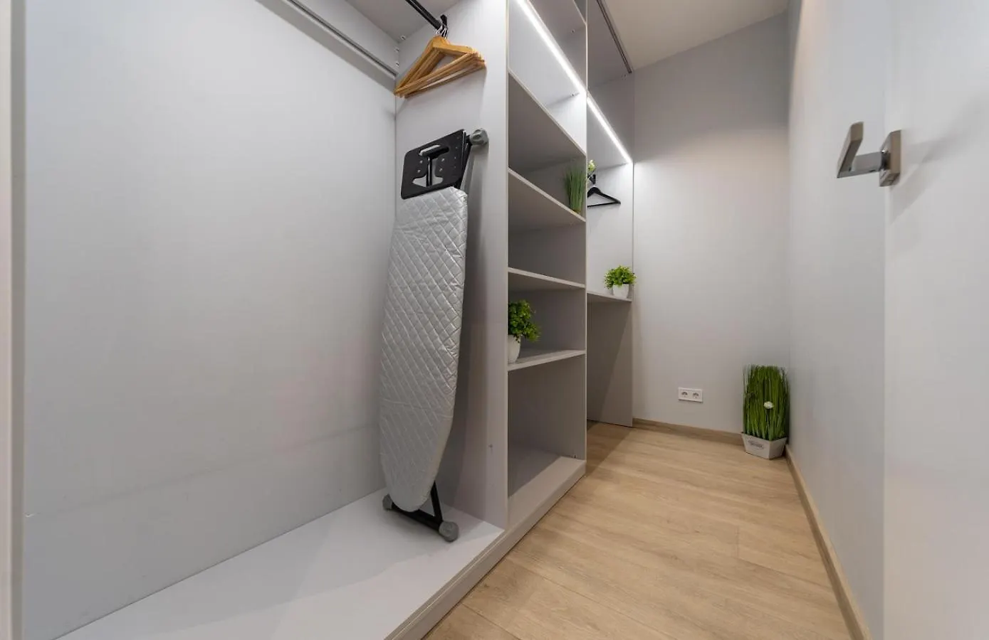 Royal Tower Residence Big Vip Apartment In Center Floor 27 Kyiv