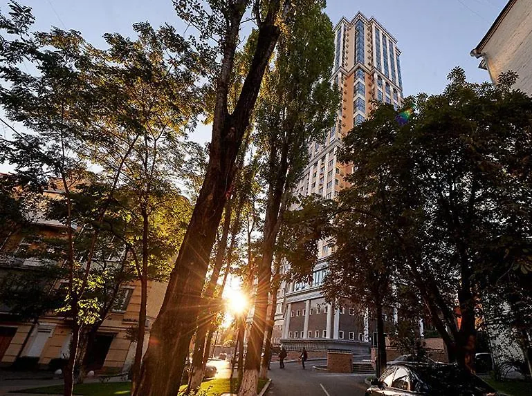 Royal Tower Residence Big Vip Apartment In Center Floor 27 Kyiv