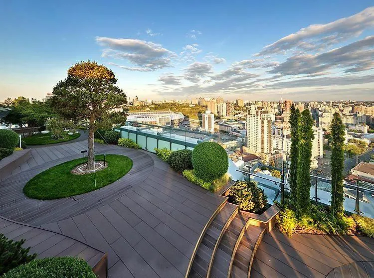 Royal Tower Residence Big Vip Apartment In Center Floor 27 Kiew 0*,